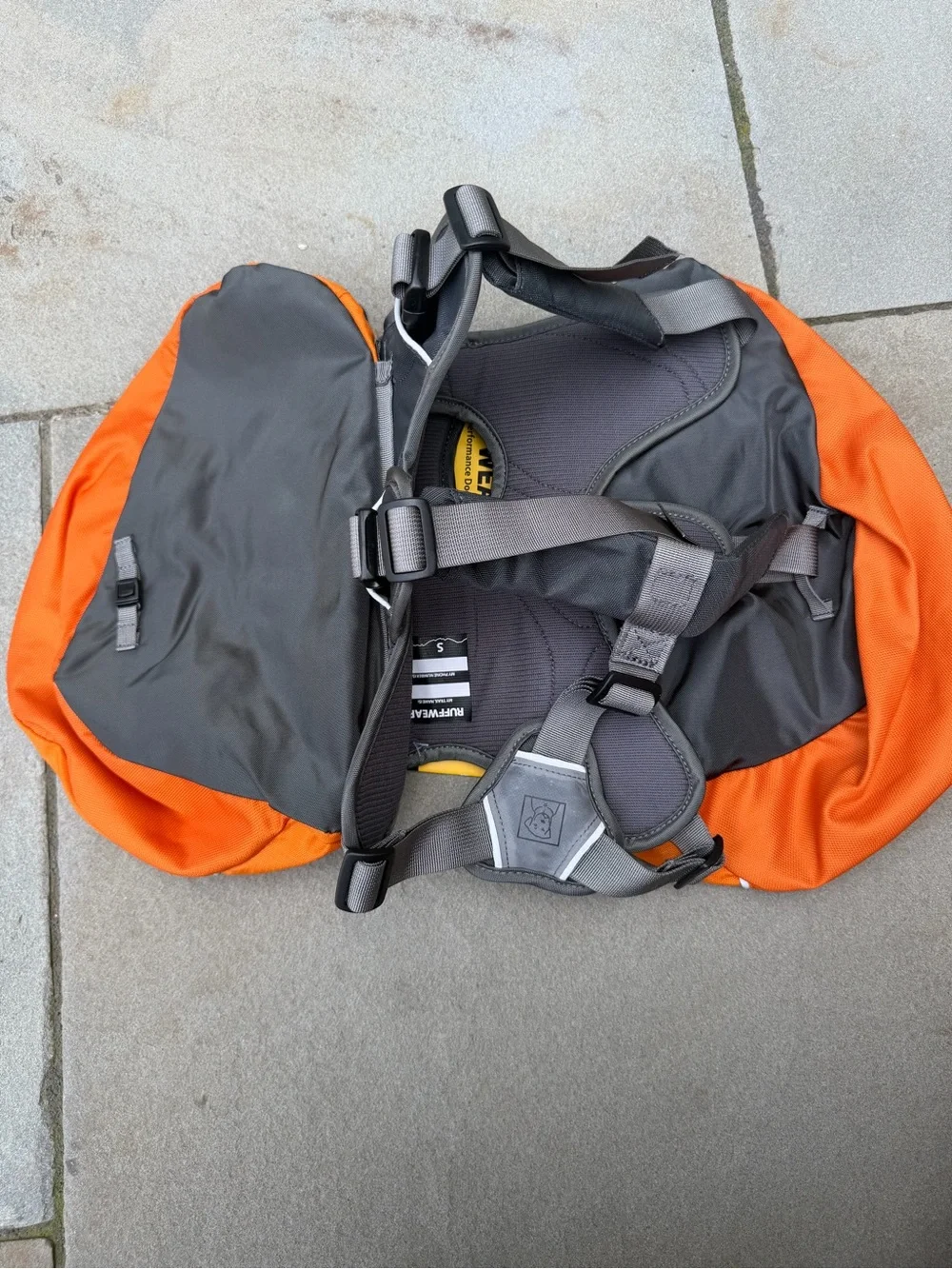 NWT Ruffwear performance dog gear Approach Dog Pack size S